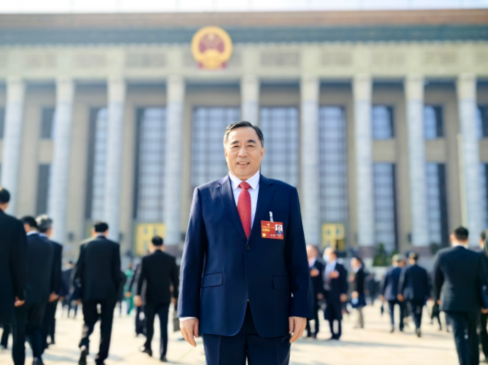 全國(guó)政協(xié)委員、中國(guó)能源建設(shè)集團(tuán)黨委書(shū)記、董事長(zhǎng)宋海良  圖片來(lái)源：中國(guó)能建